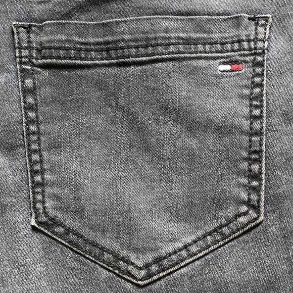 🌺NWOT Tommy Hilfiger Skinny Jeans, size 10🌺 - Picture 3 of 8